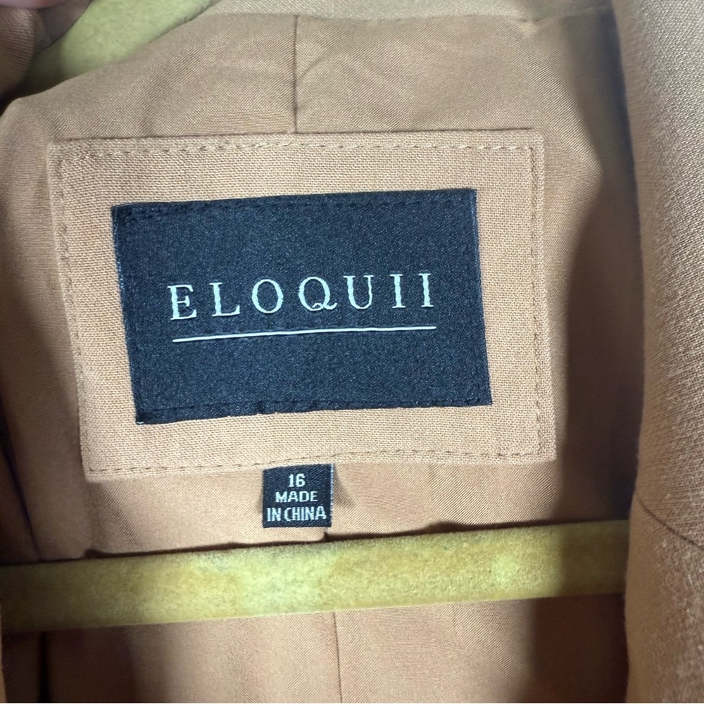 Eloquii The 365 Semi Stretch Two Button Blazer Tan Size 16 - Picture 9 of 13